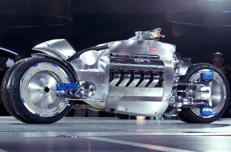 Мотоцикл dodge Tomahawk v10 Superbike