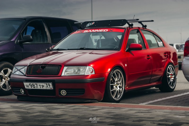 1.6 AKL Skoda