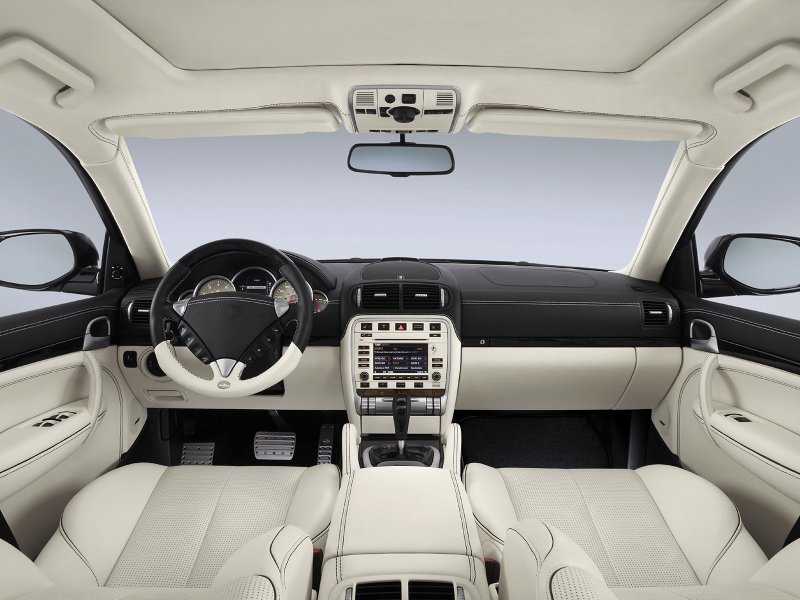 Porsche Cayenne 2010 Interior