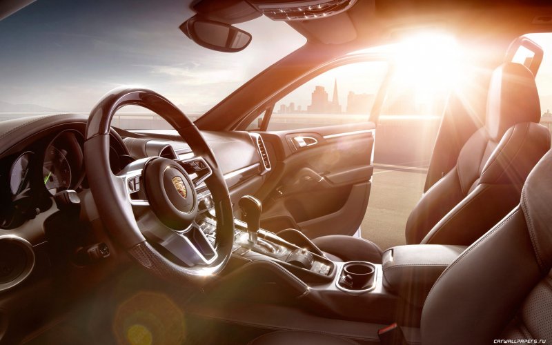 Porsche Cayenne вид салона