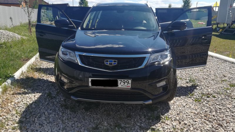 Geely Atlas черный 1.8