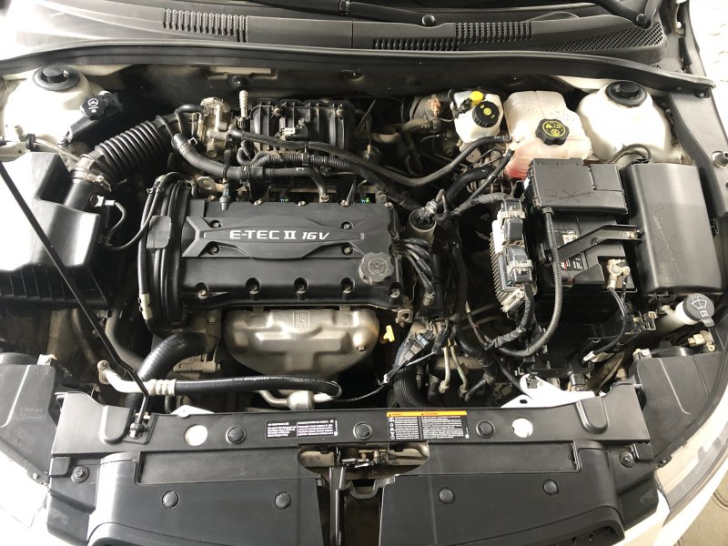 Крышка двигателя Chevrolet Cruze 1.6