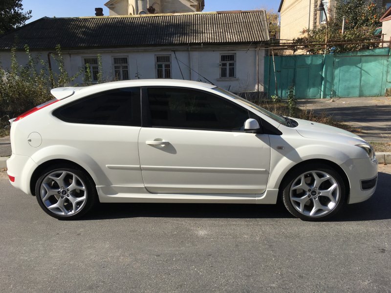Ford Focus 2 r18 седан