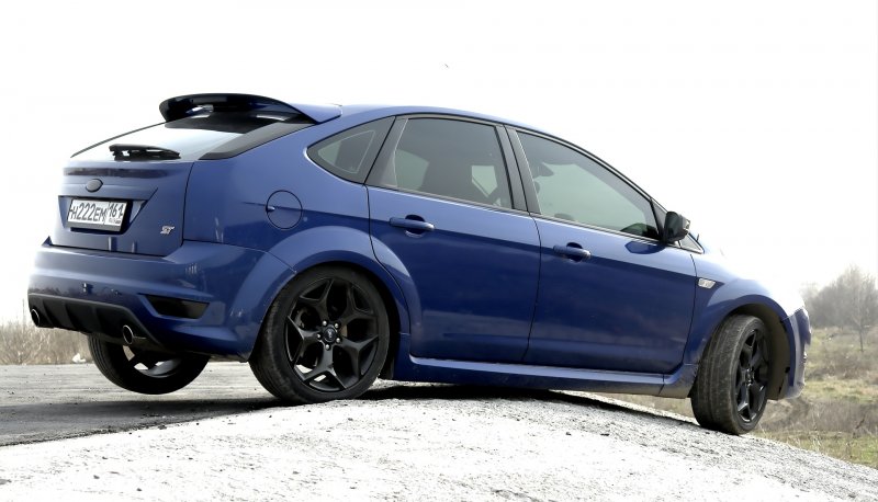 Ford Focus 2 r18 седан