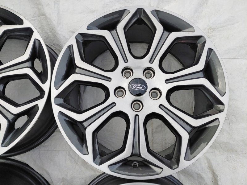 Focus 2 St r19