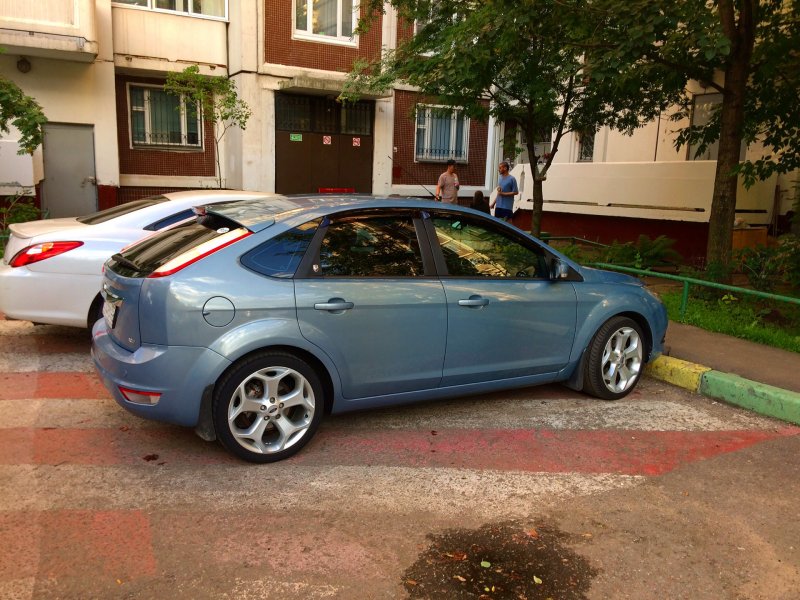 Ford Focus на 18 дисках