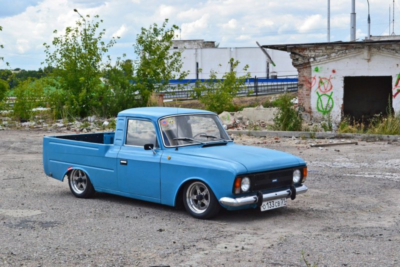 ИЖ 2715