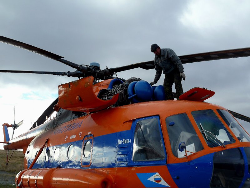 Ми-17 на Макс 2009 вертолёт