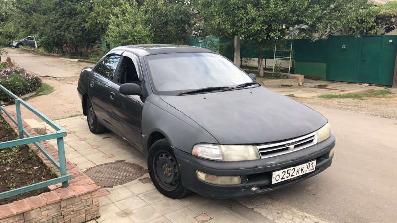 Тойота Карина 1993 улыбка 1.6