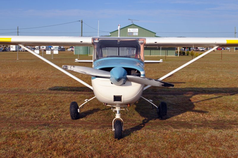 Cessna 150 фото