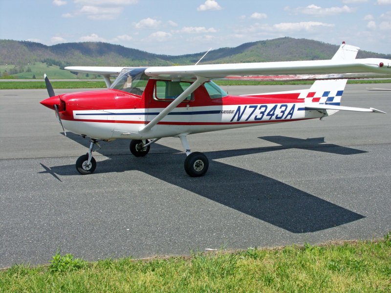 Cessna 150 новая