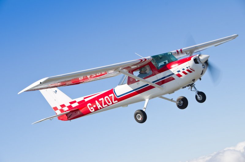 Самолет Cessna 150