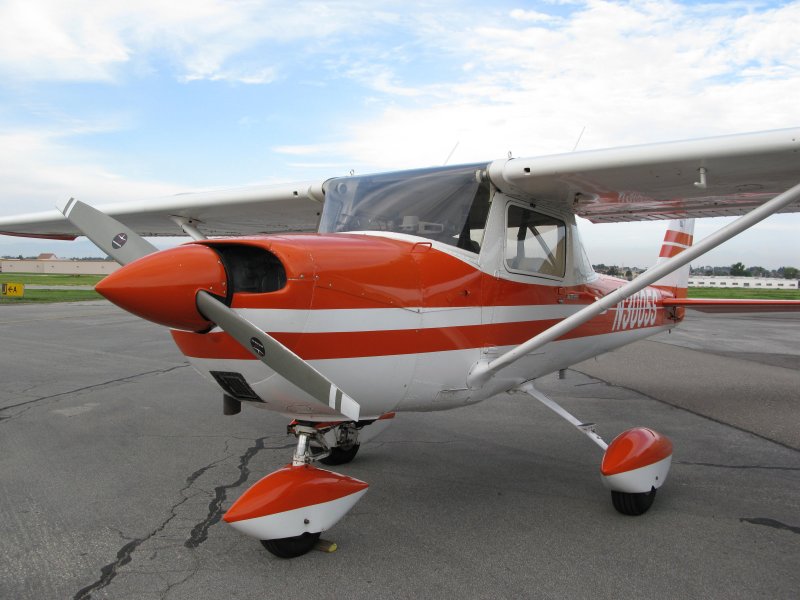Самолет Cessna 150