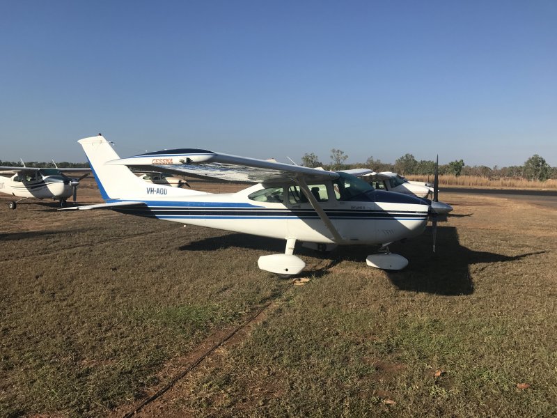 Checkmate Cessna 182r