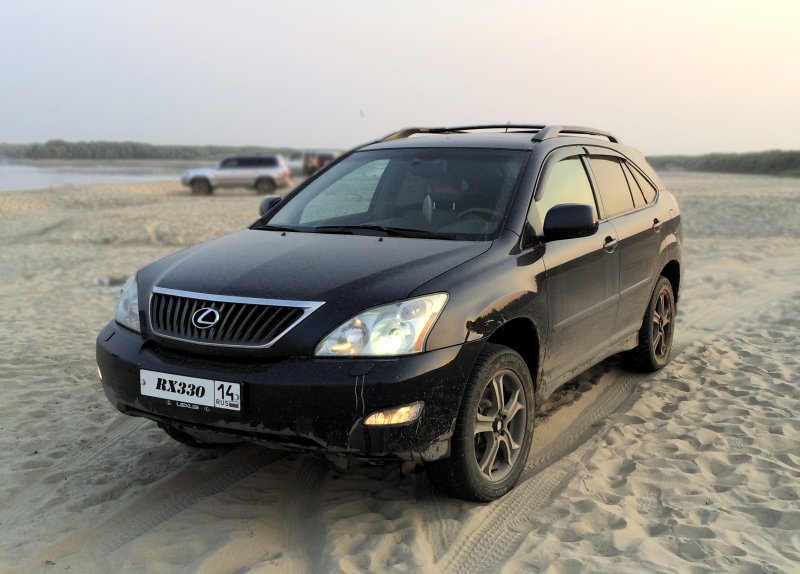 Лексус 330 2003