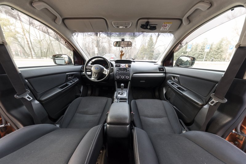 Субару VX 2012 салон
