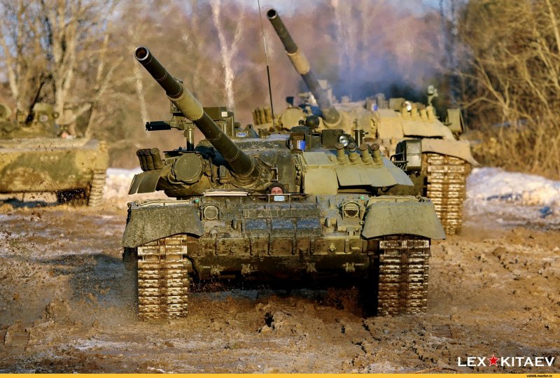 Танк т - 80 у Кантемировского дивизия