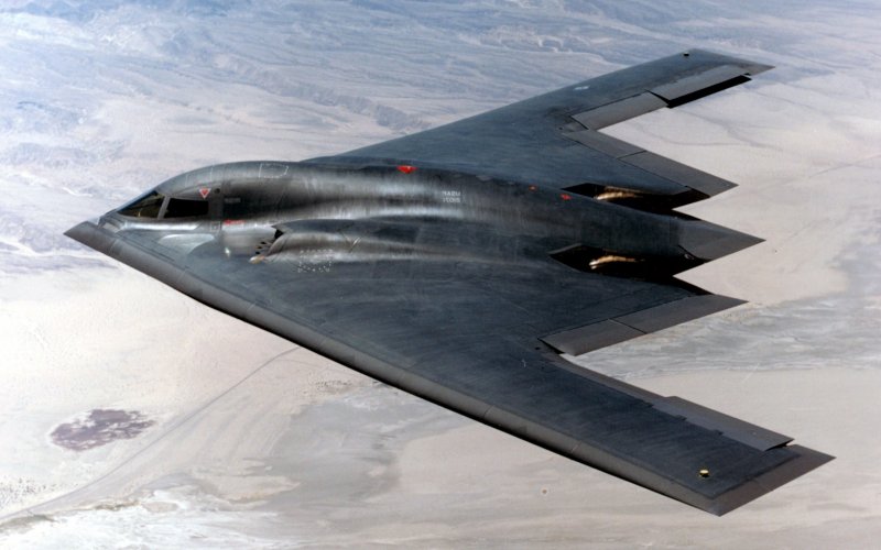 Стелс-бомбардировщик b-2