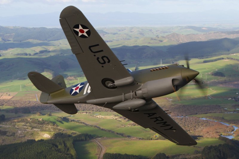 Самолет p-40 томагавк