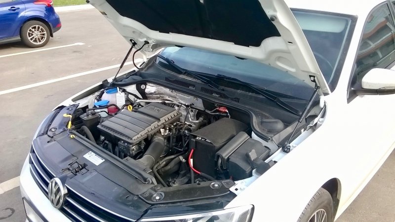 Jetta 6 под капотом