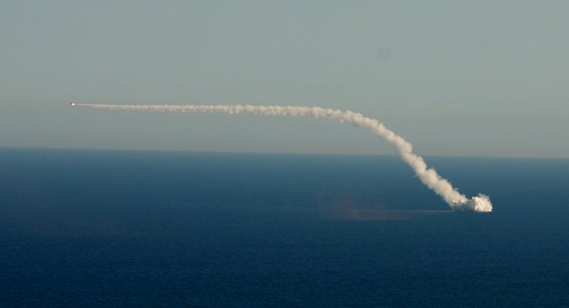 Пуск ракеты Калибр с подводной лодки Ростов на Дону