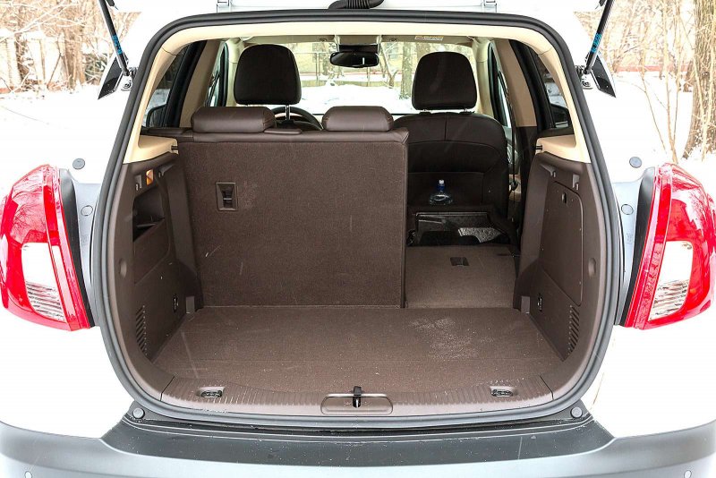 Opel Mokka 2013 багажник