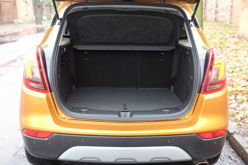 Opel Mokka 2013 багажник