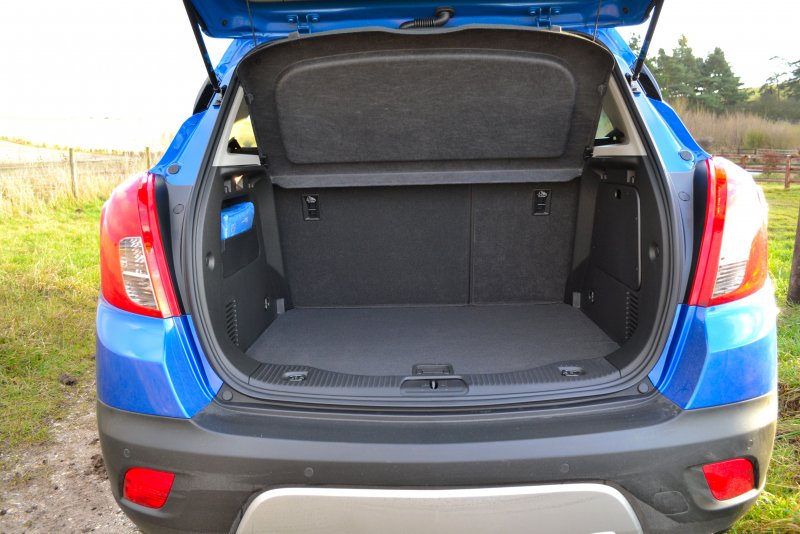 Opel Mokka 2014 багажник