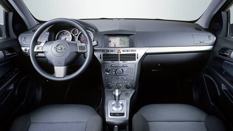 Opel Astra h 2010 салон
