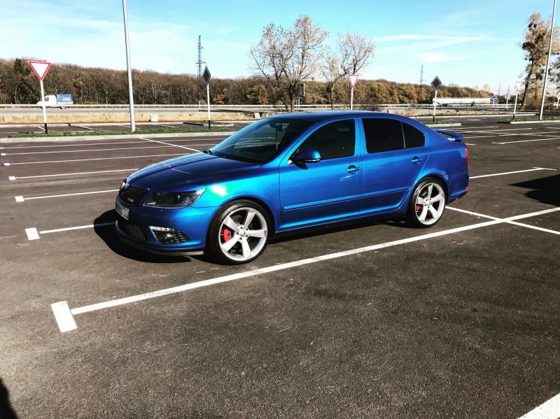 Skoda a5 RS Blue