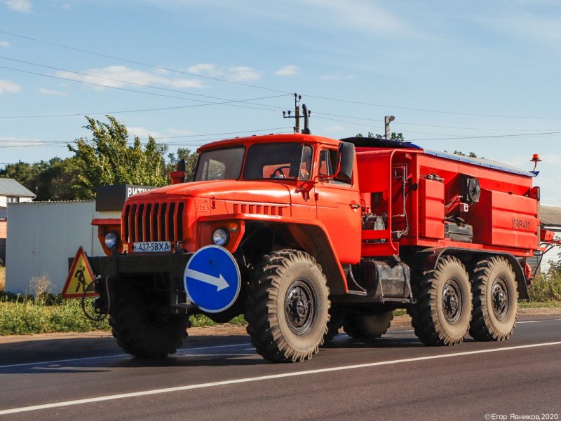 Урал 43202 самосвал