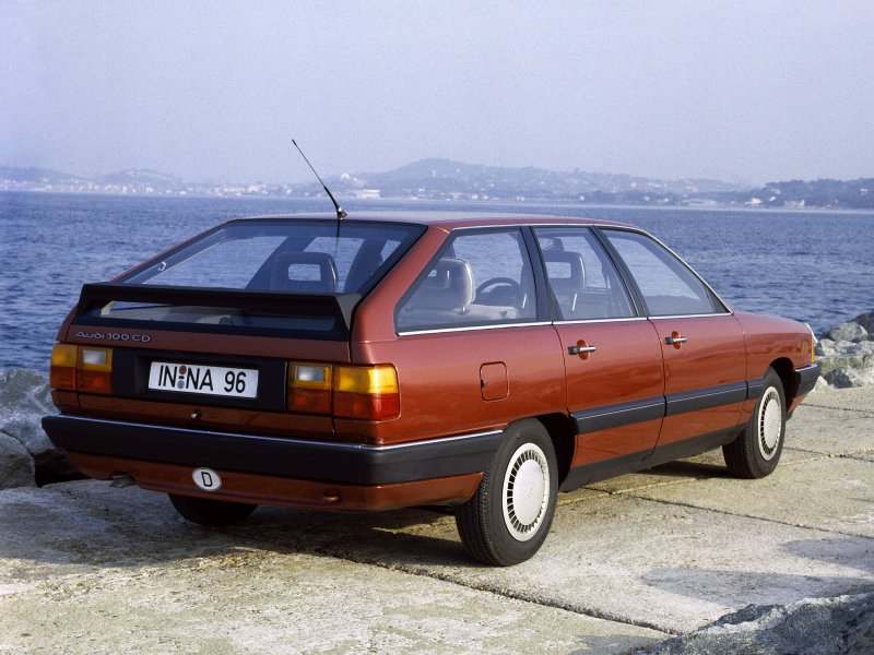 Audi 100 avant III