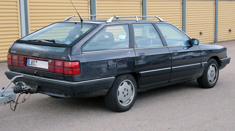 Ауди 100 Авант кватро