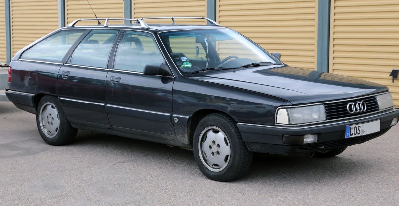 Ауди 100 Авант универсал