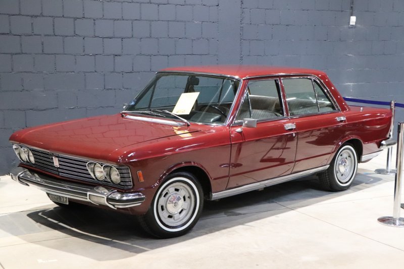 Fiat 130