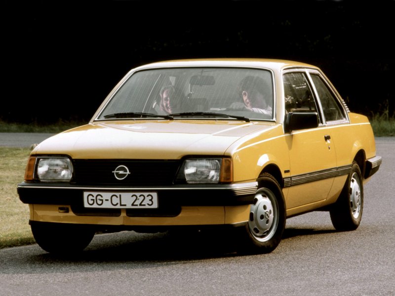 Opel Ascona 1982 купе