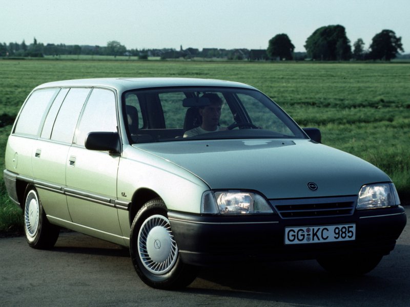 Opel Omega a 1990 универсал