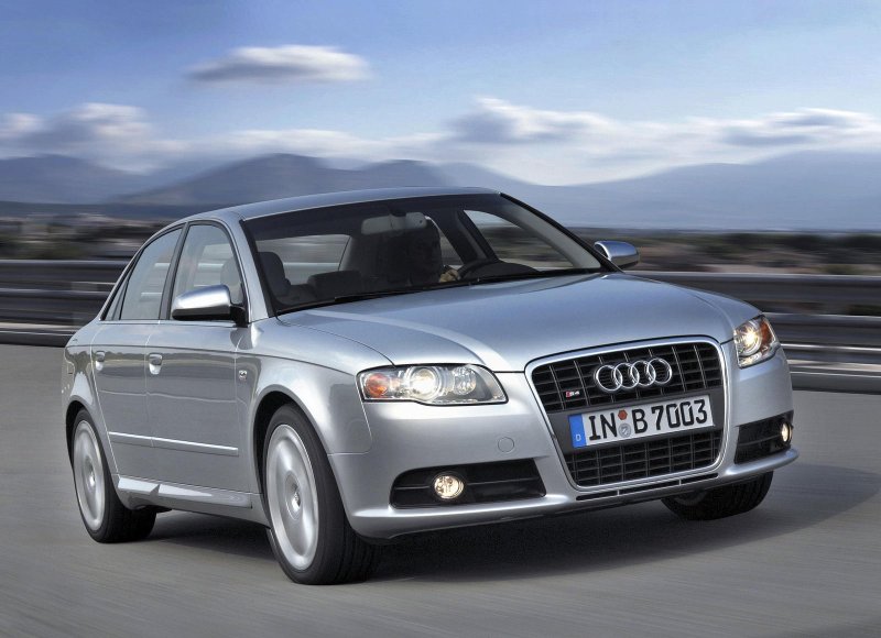 Audi s4 (8e, b7) 2005