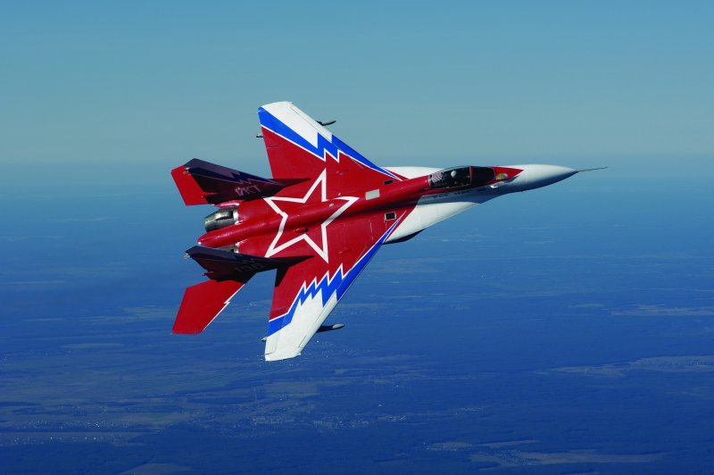 Самолет миг-29смт