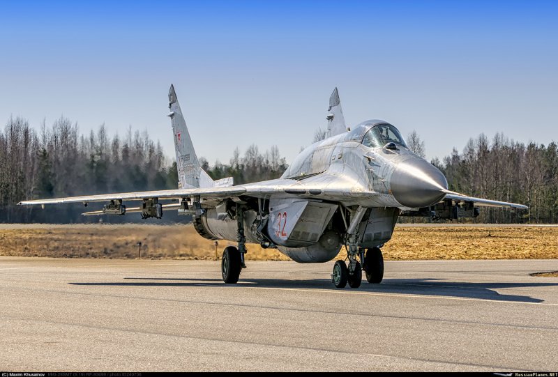 Многоцелевой истребитель миг-35