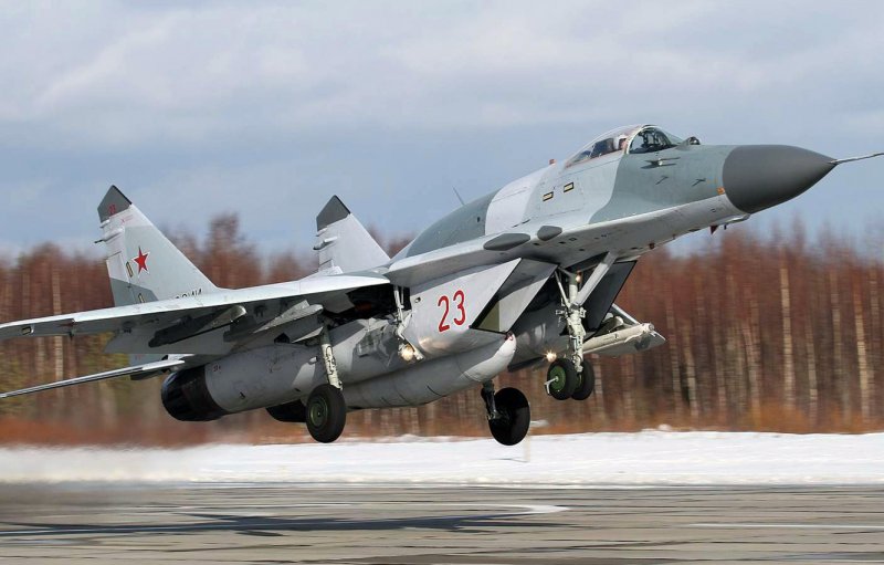 Военный самолет миг 29