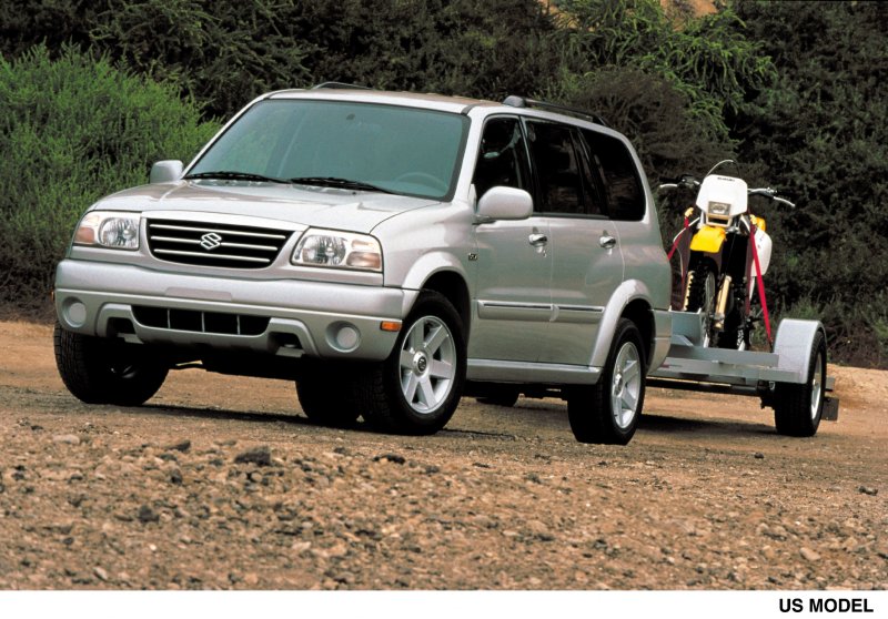 Куплю гранд витара хл7. Suzuki Grand Vitara XL-7. Suzuki Grand Vitara XL-7 2001. Гранд Витара xl7. Suzuki xl7 2001.