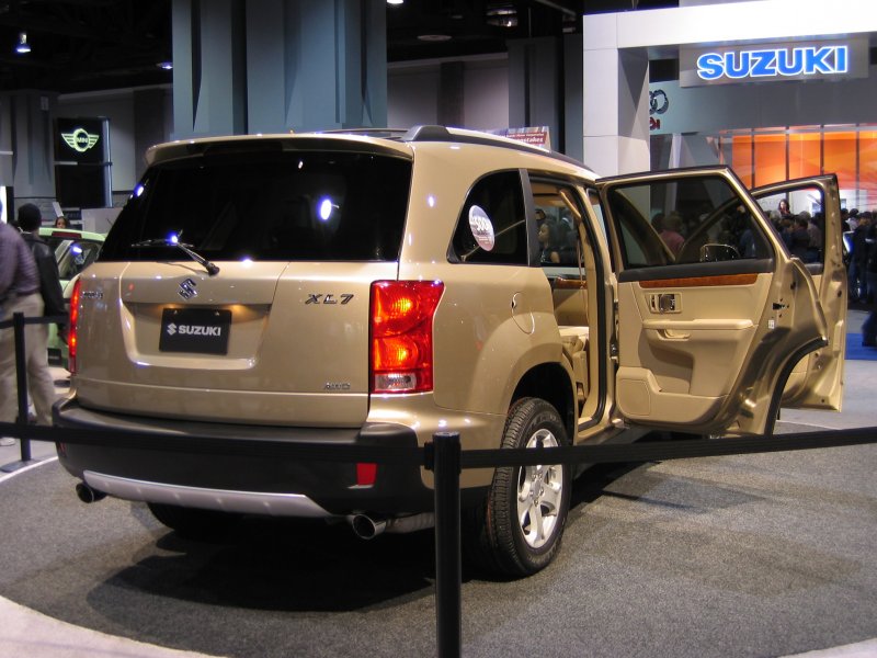 Suzuki Grand Vitara XL-7