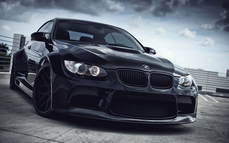 Машина BMW m3