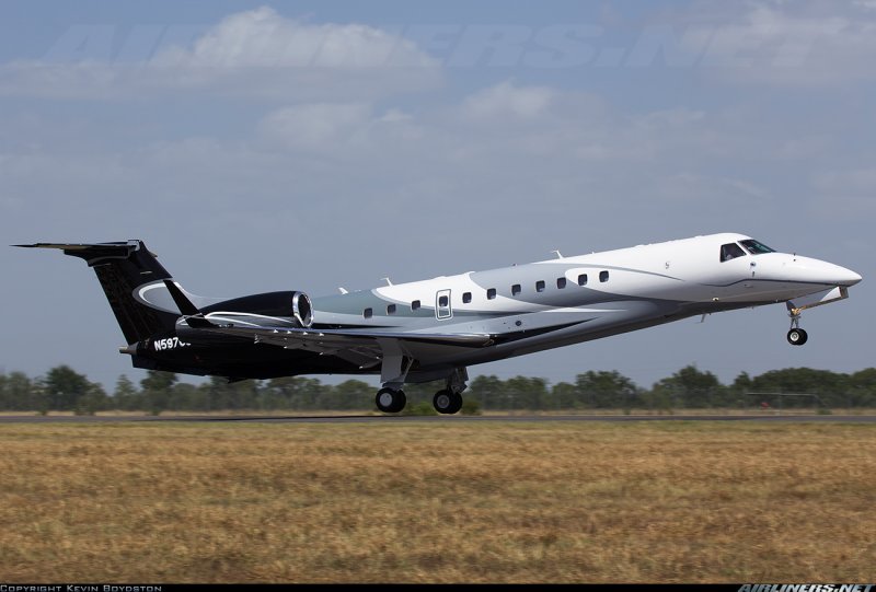 Сколько метров в длину Legacy 600