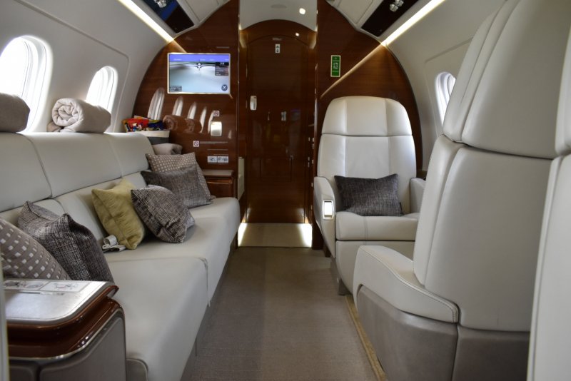 Embraer Legacy 500