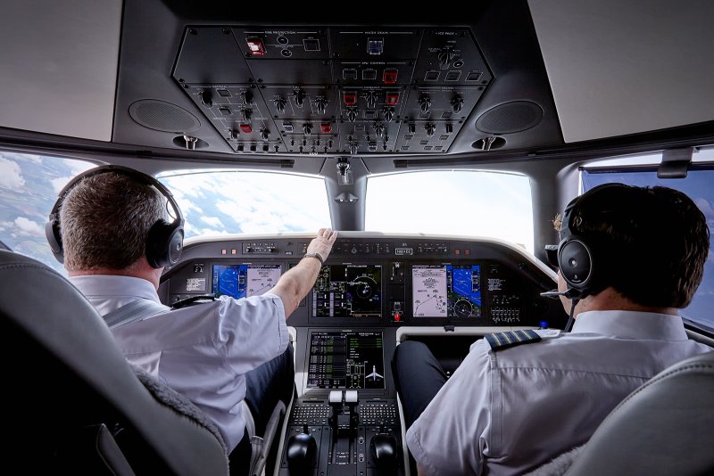 Embraer Legacy Cockpit