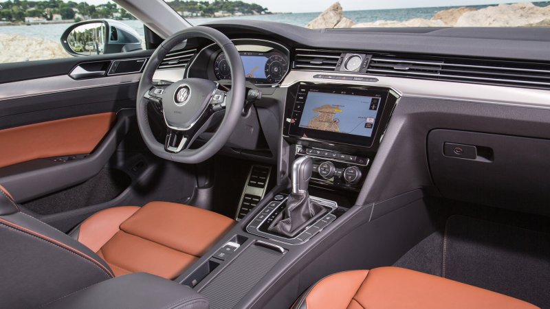 Volkswagen Arteon салон