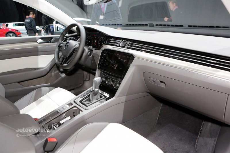 Volkswagen Arteon салон
