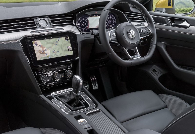 Volkswagen Arteon 2017 салон